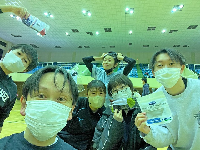 鎌ヶ谷市バドミントン団体戦写真
